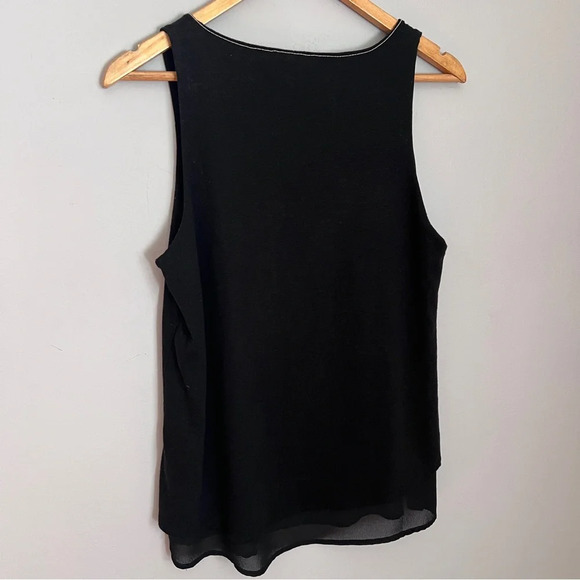 Crosby Sleeveless Black Linen Top Silver Chain Design at Neckline Size M in EUC - Picture 3 of 7